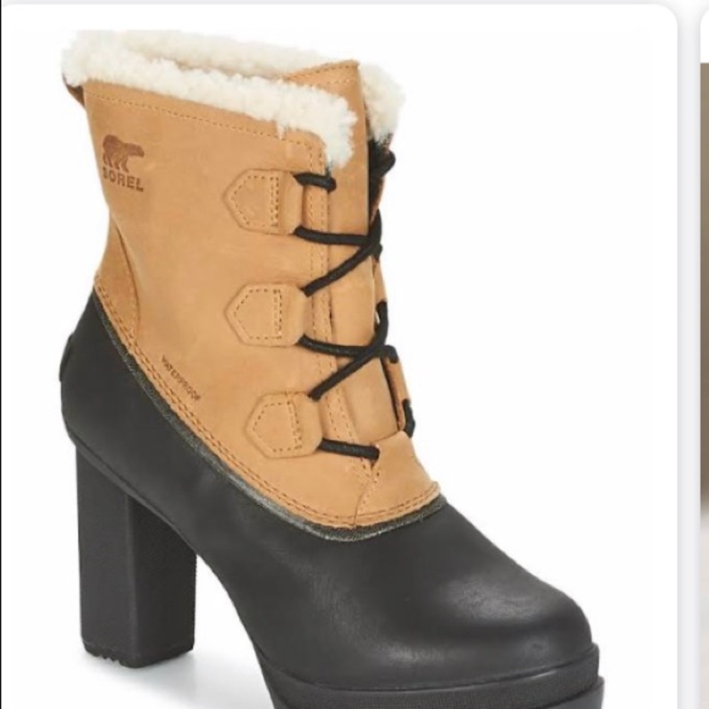 SOREL LACED FAUX FUR